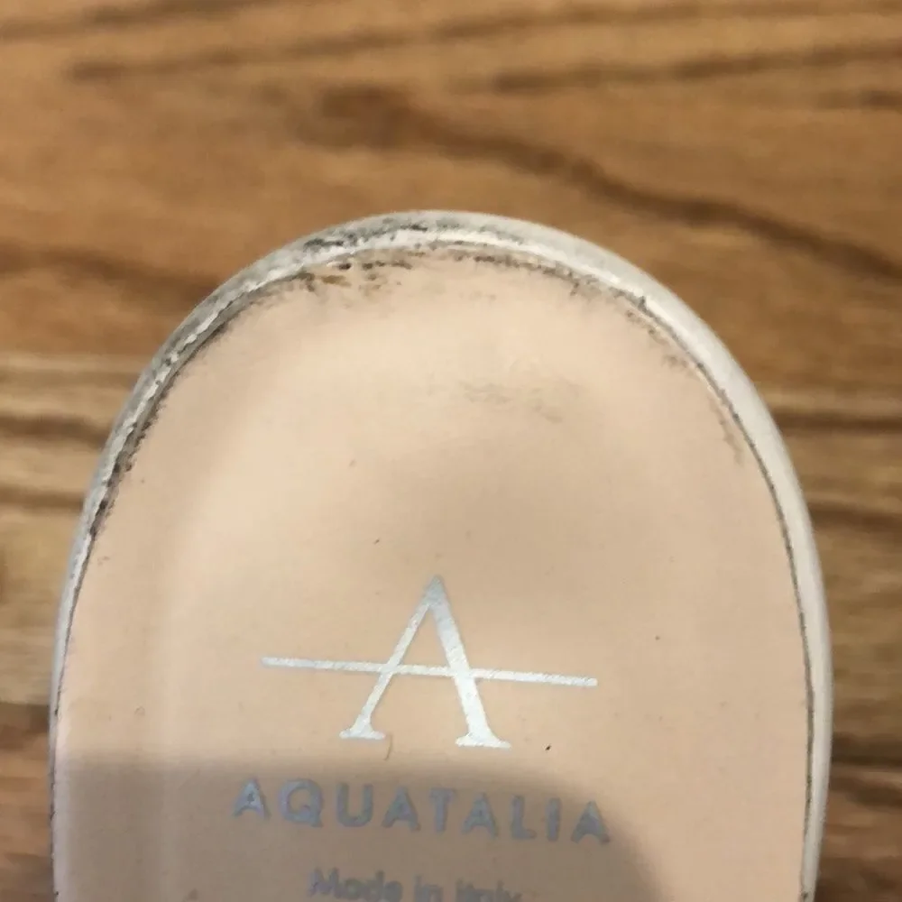 Aquatalia wedge cream leather open toe sandals
